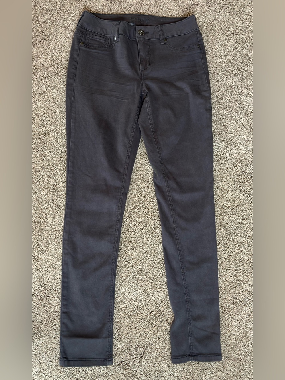 Maurices Charcoal Skinny Jeans - Sleek Everyday Staple